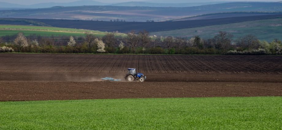 Photo Agricultural tractor